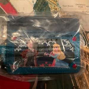 Disney sleeping beauty cardholder